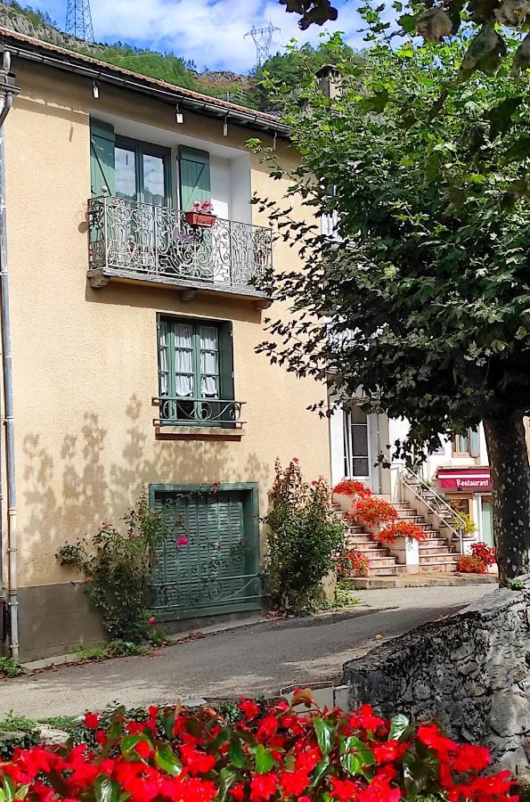 La Maison Des Vacances Auzat Ngoại thất bức ảnh
